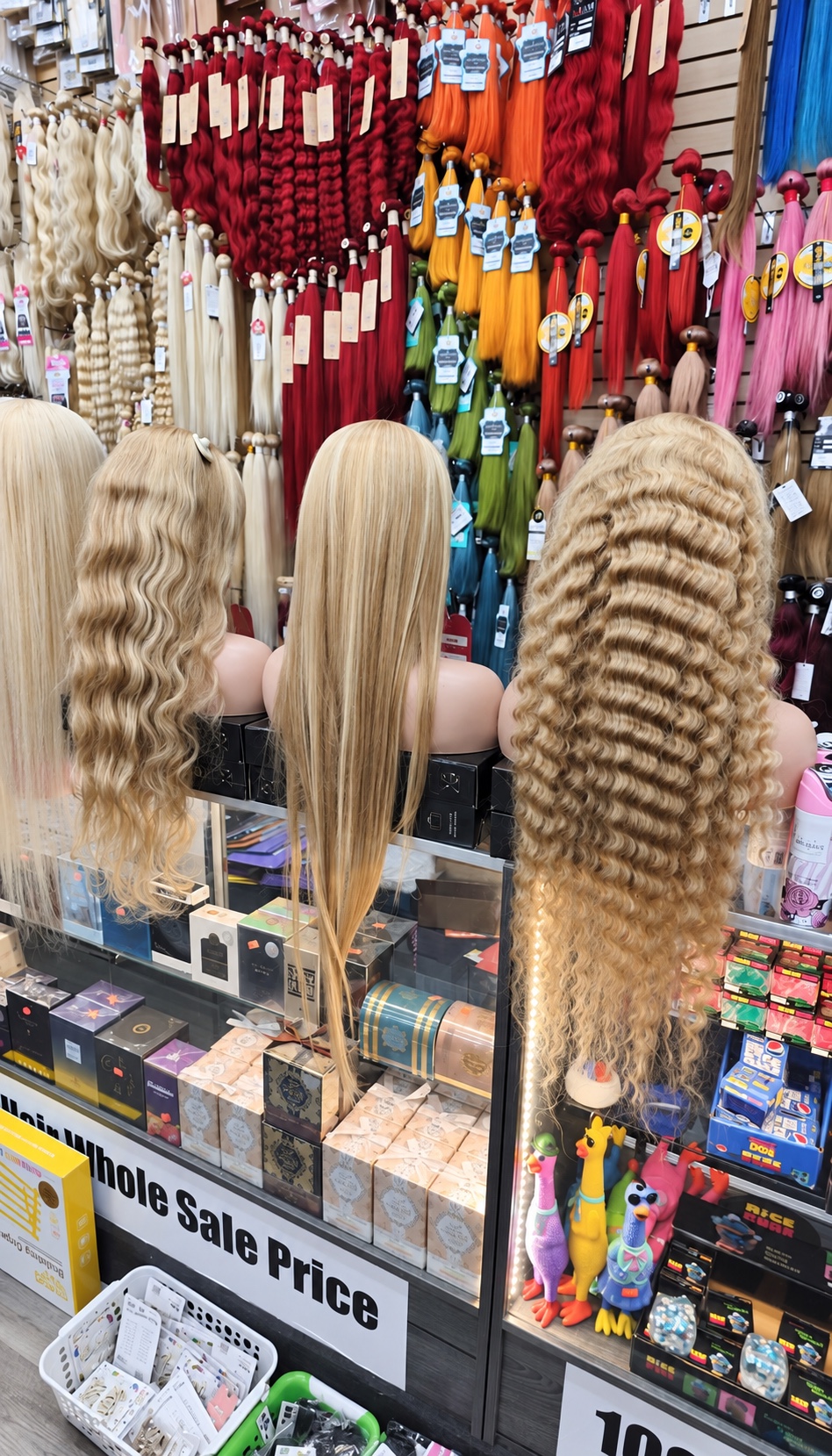 Royal Beauty wigs